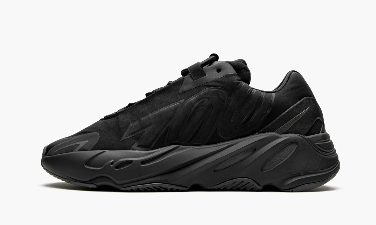YEEZY BOOST 700 MNVN Triple Black - beetsneakers