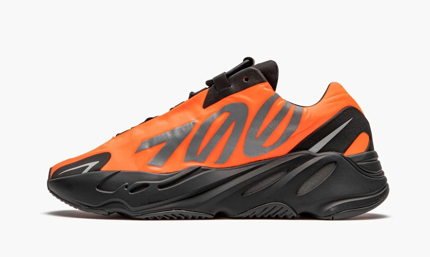 YEEZY BOOST 700 MNVN Orange - beetsneakers