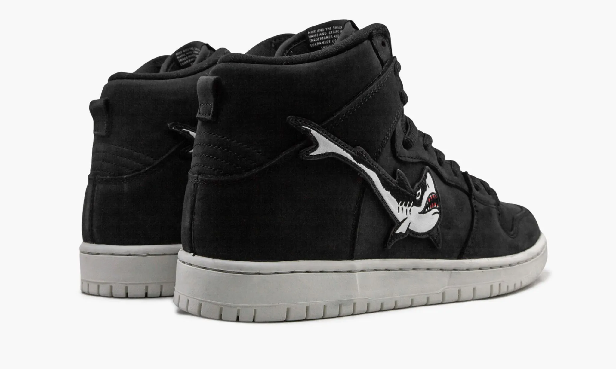 NIKE SB DUNK HIGH Oski Shark - beetsneakers