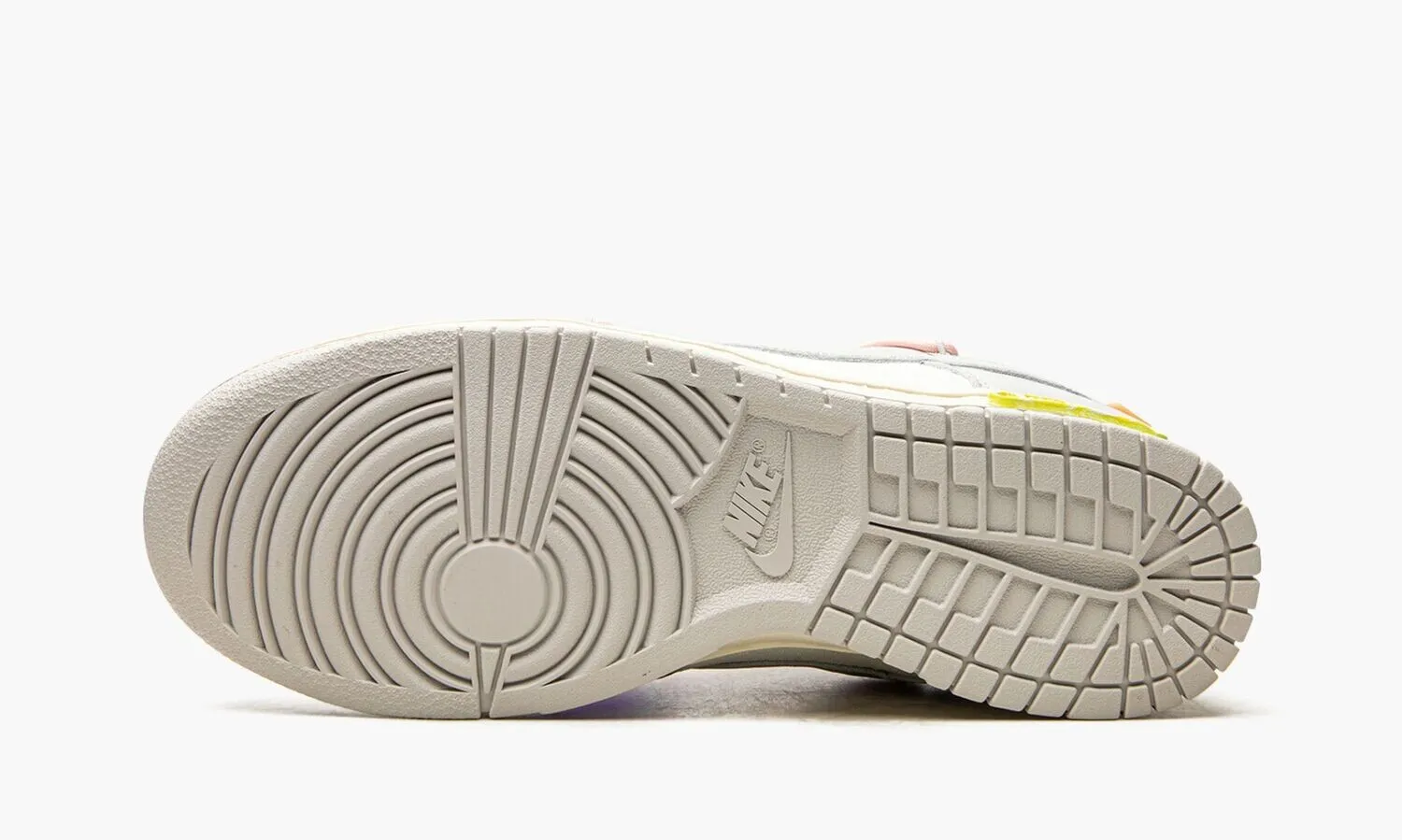 NIKE DUNK LOW Lot 24 Off White - beetsneakers