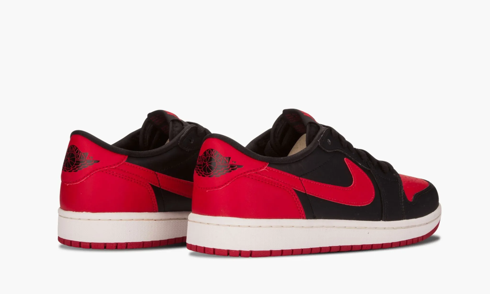 JORDAN 1 RETRO LOW OG Bred - beetsneakers