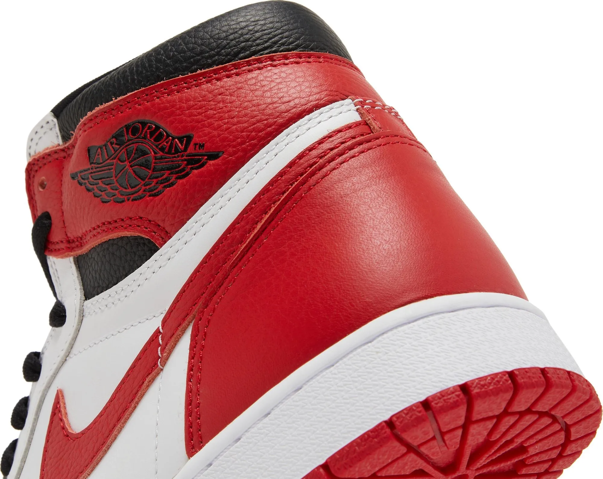Jordan 1 Retro High OG 'Heritage' - beetsneakers