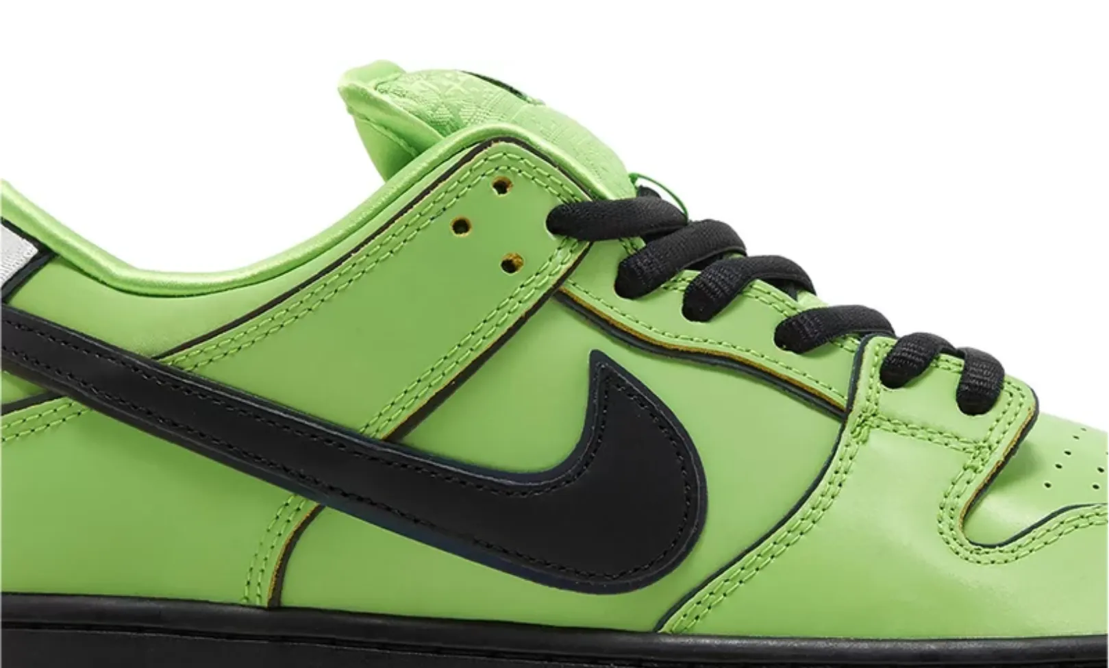 Nike SB Dunk Low The Powerpuff Girls 'Buttercup' - beetsneakers