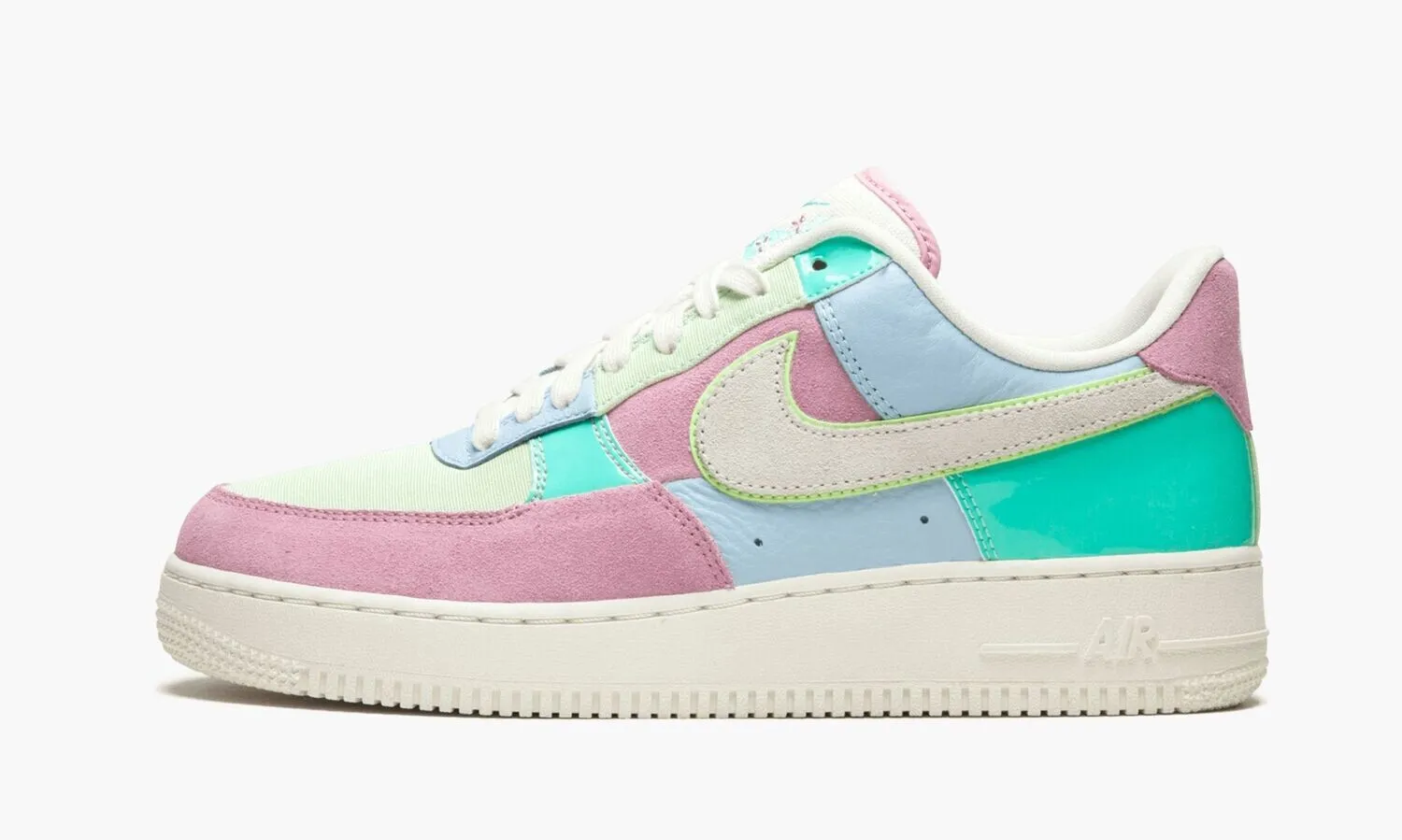 NIKE AIR FORCE 1 07 QS - beetsneakers