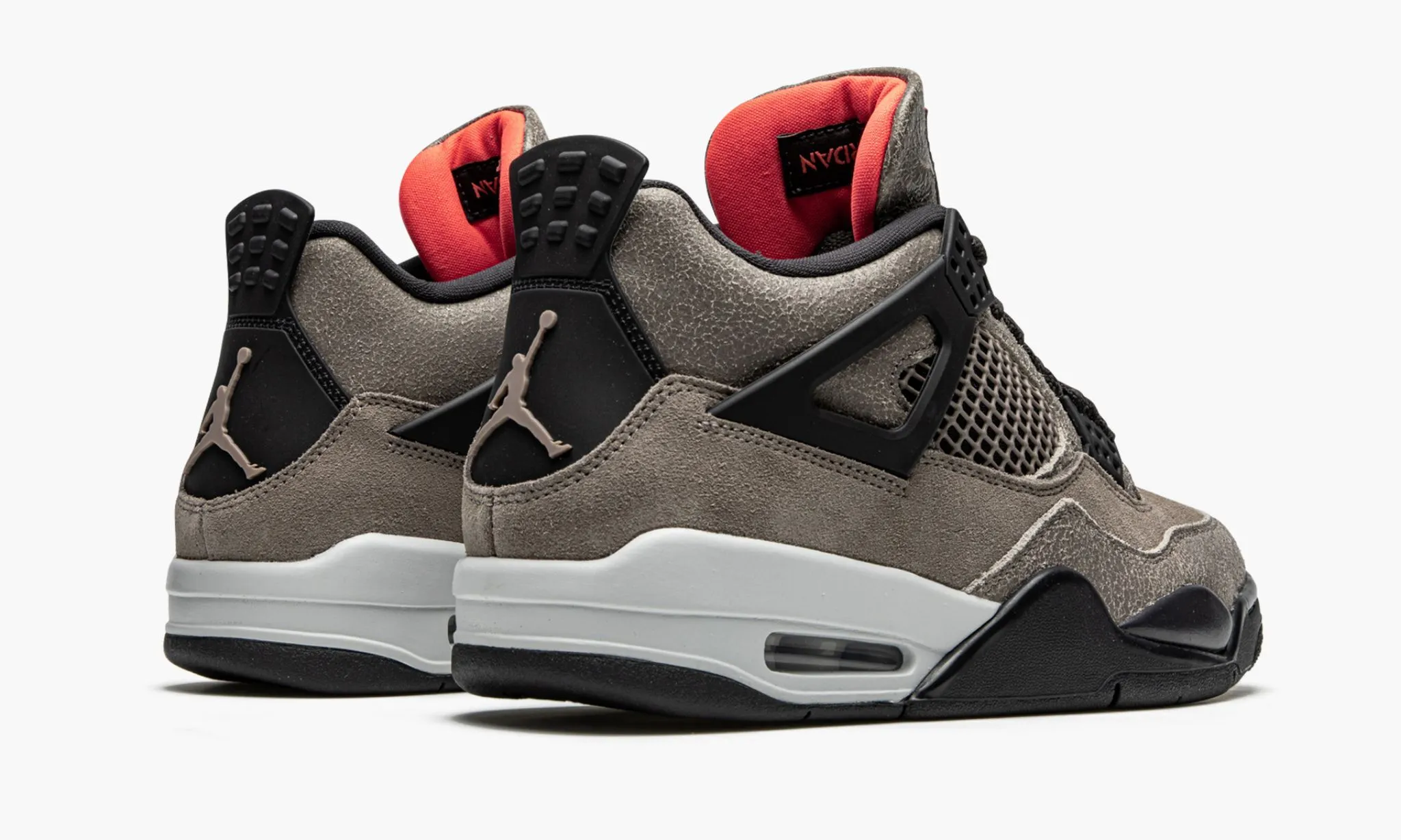 JORDAN 4 RETRO Taupe Haze - beetsneakers