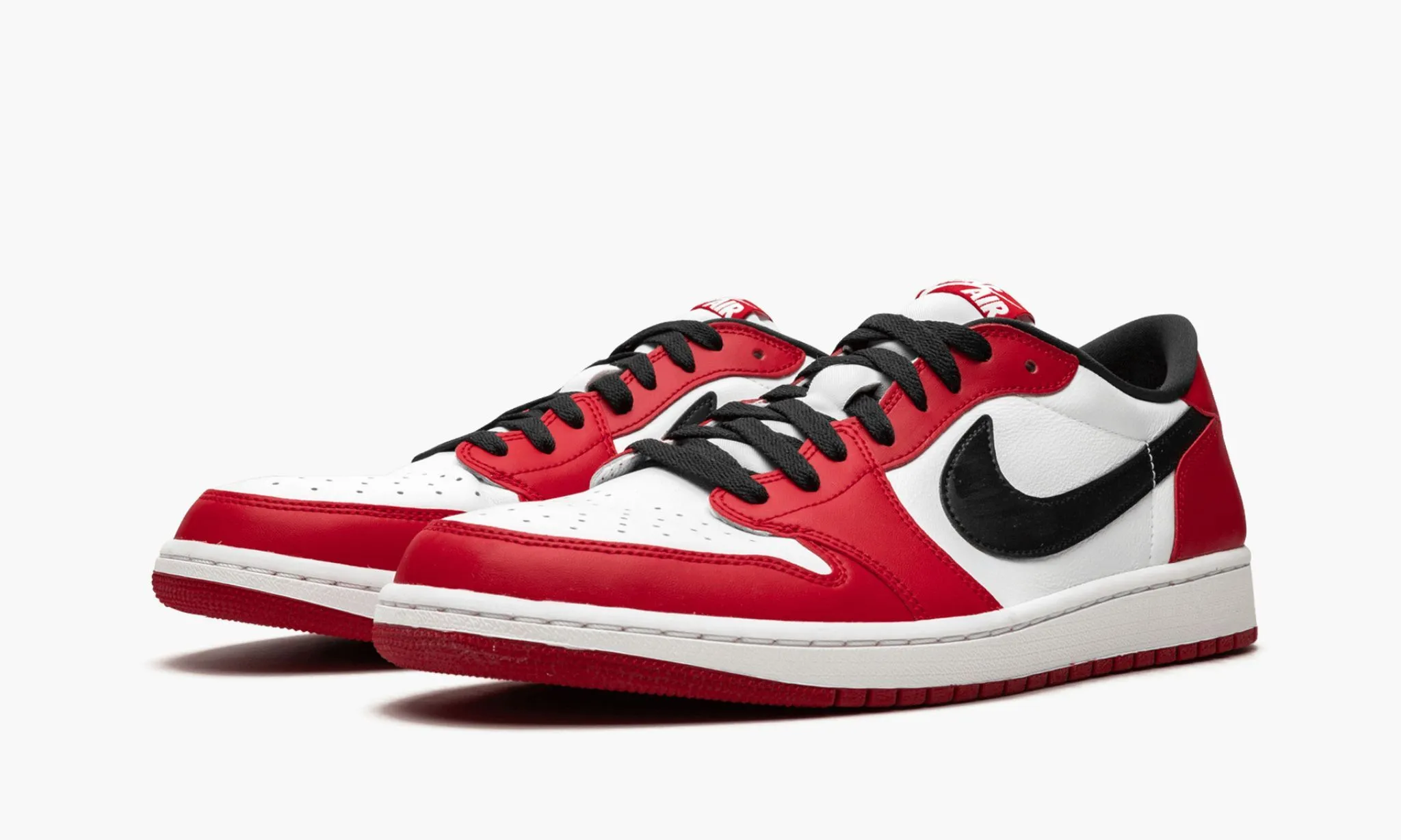 JORDAN 1 RETRO LOW OG Chicago - beetsneakers