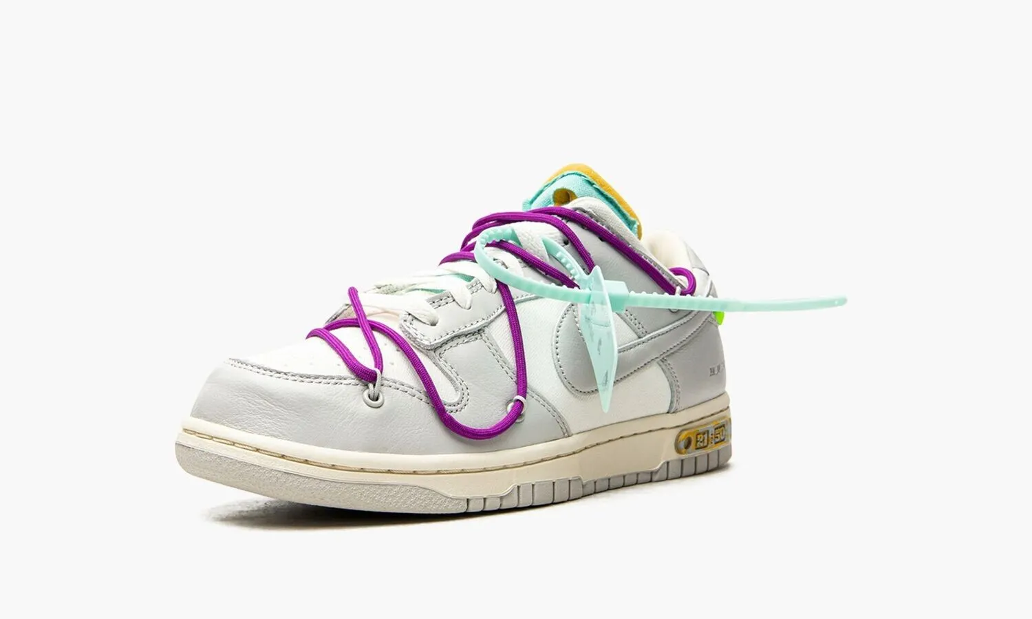 NIKE DUNK LOW Off White Lot 21 - beetsneakers