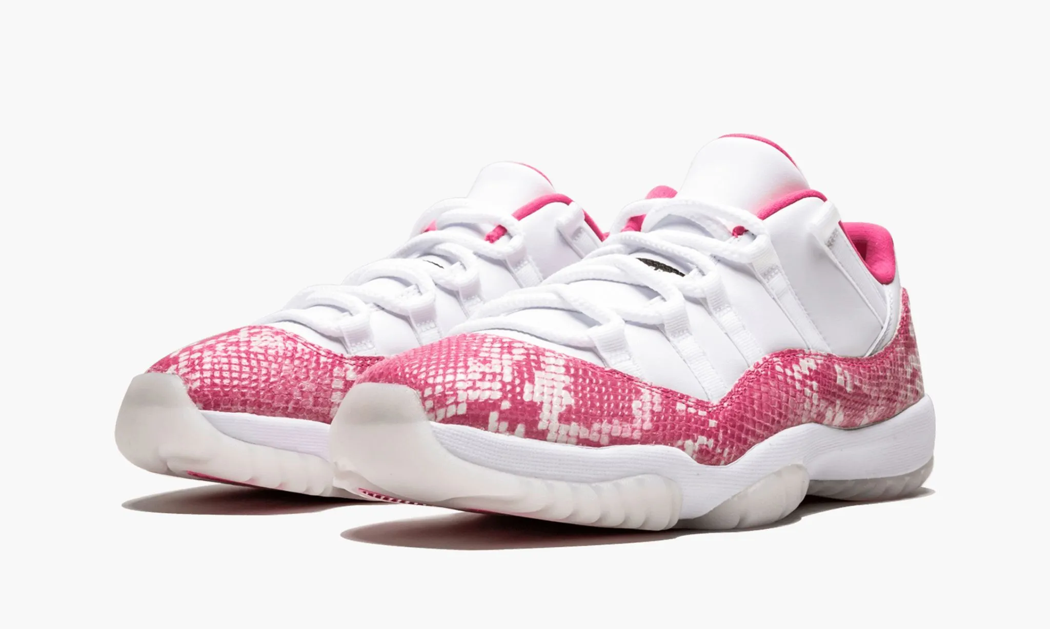 JORDAN 11 RETRO LOW Pink Snakeskin - beetsneakers