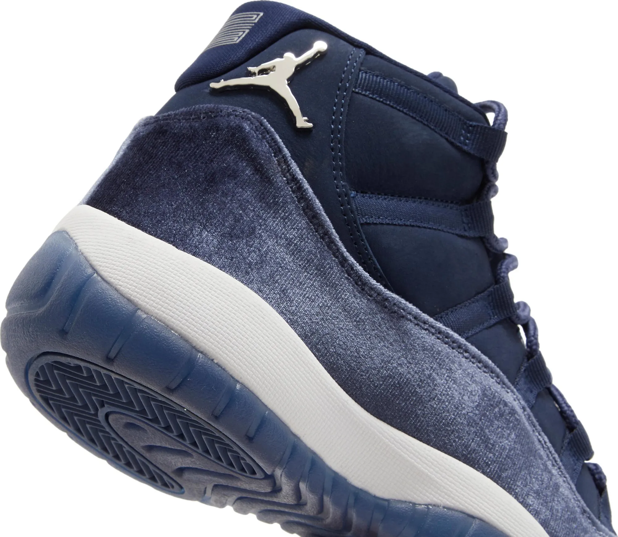 Jordan 11 Retro Midnight Navy - beetsneakers