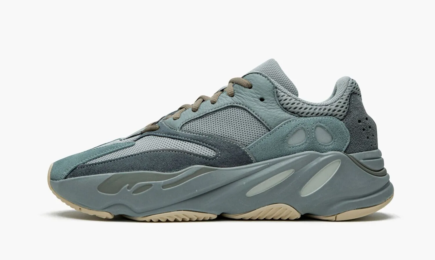 YEEZY BOOST 700 Teal Blue - beetsneakers