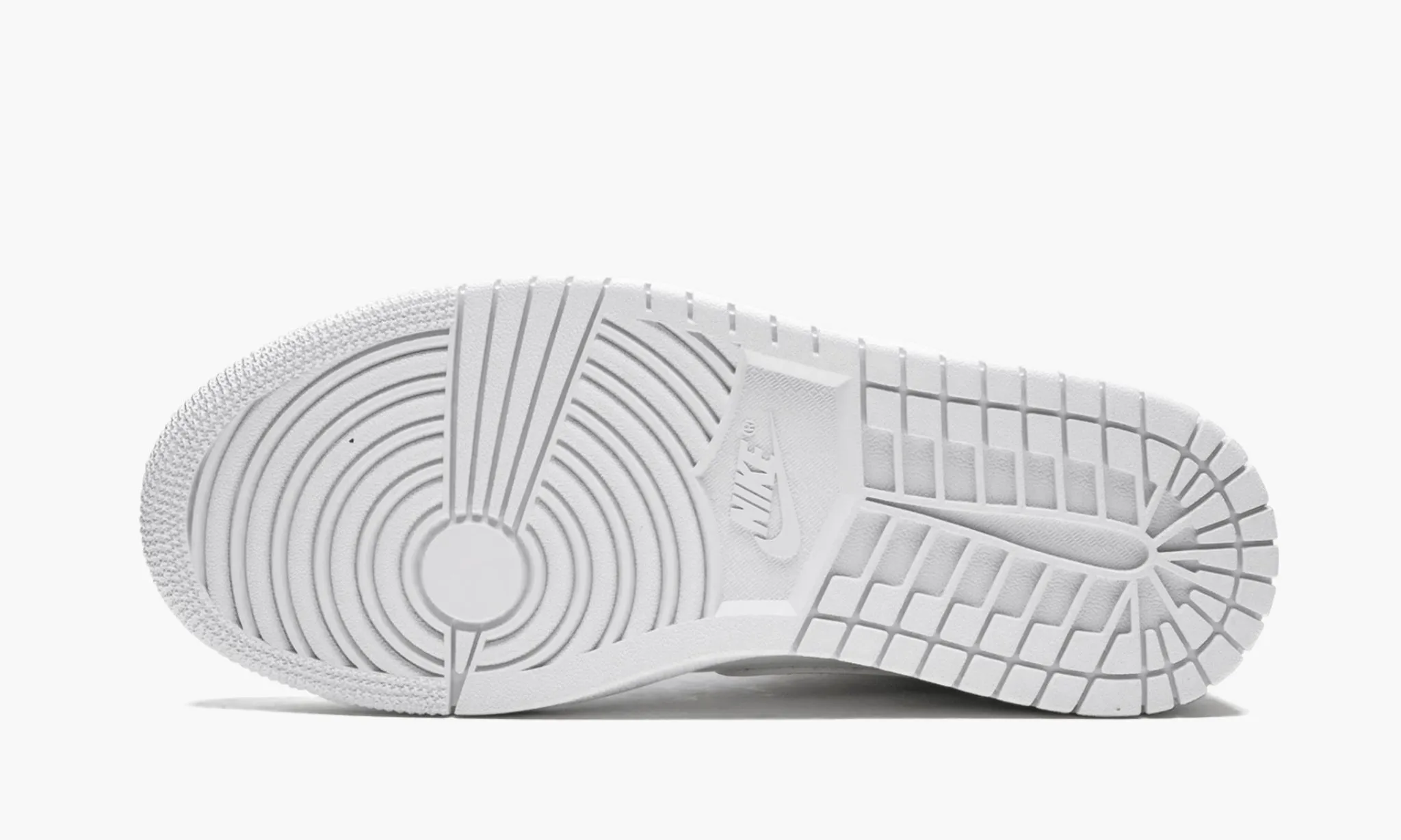 JORDAN 1 MID Patent Triple White - beetsneakers