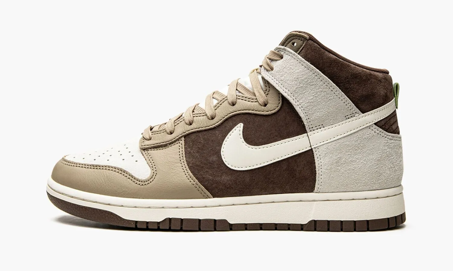 NIKE DUNK HIGH Light Chocolate - beetsneakers