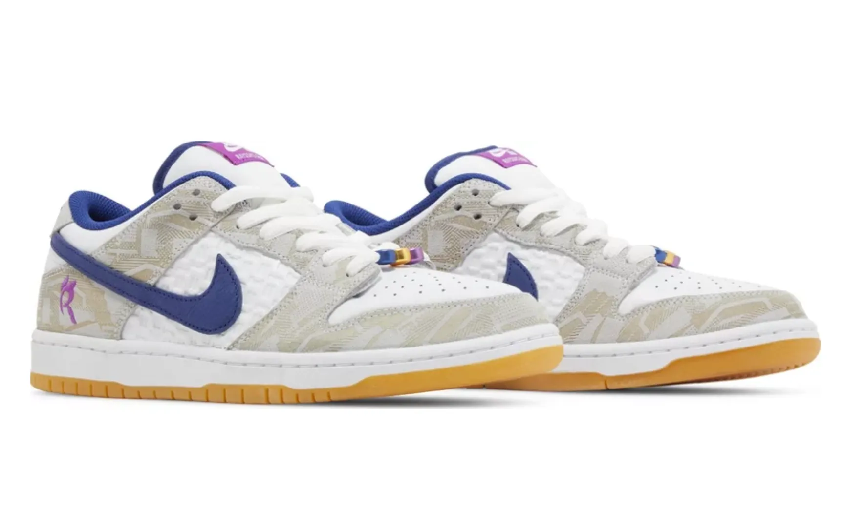 Nike Dunk Low SB Rayssa Leal - beetsneakers