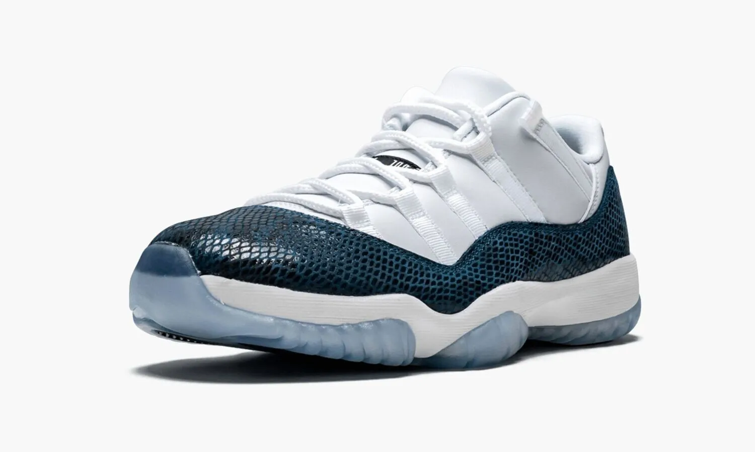 JORDAN 11 RETRO LOW Blue Snakeskin - beetsneakers