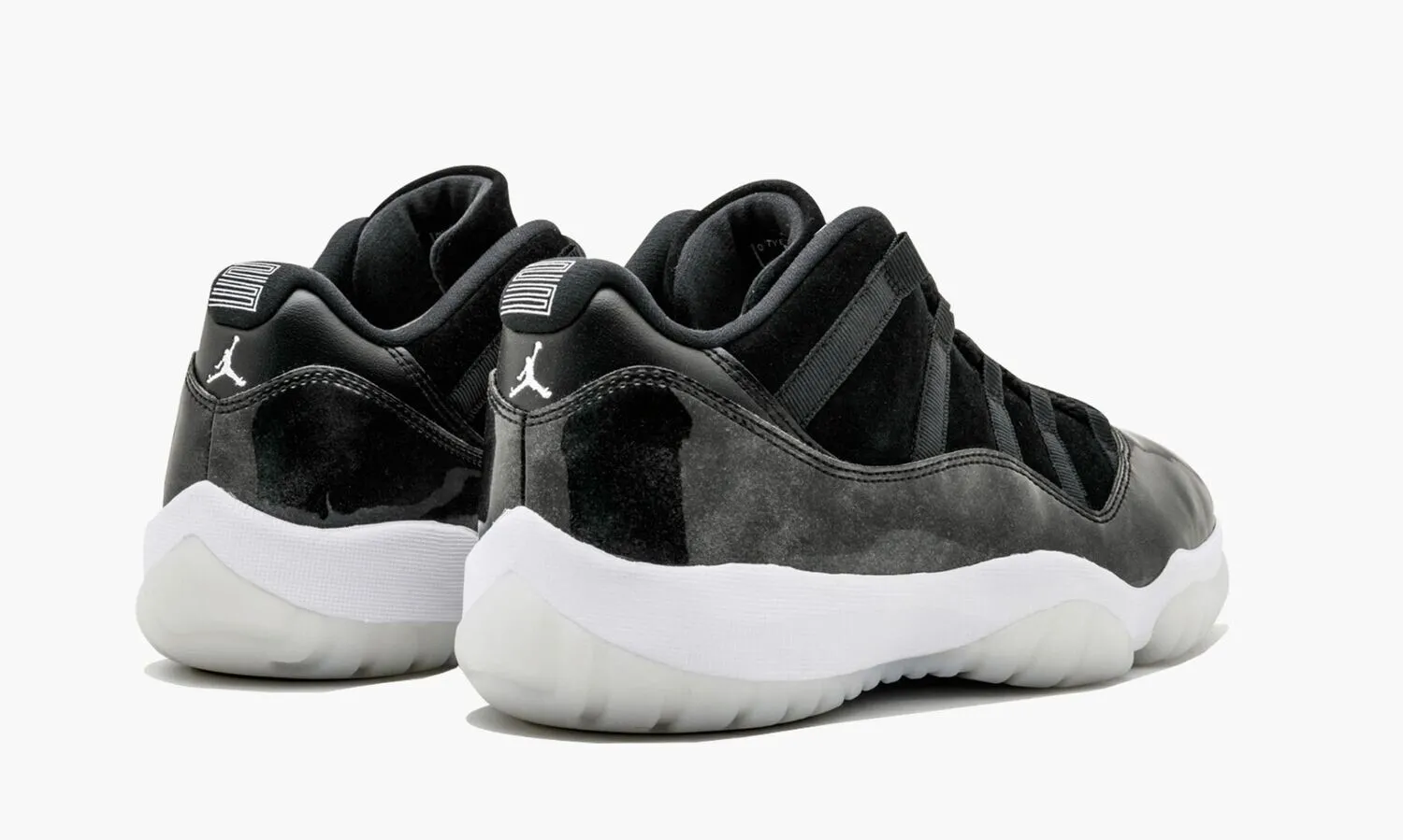 JORDAN 11 RETRO LOW Barons - beetsneakers