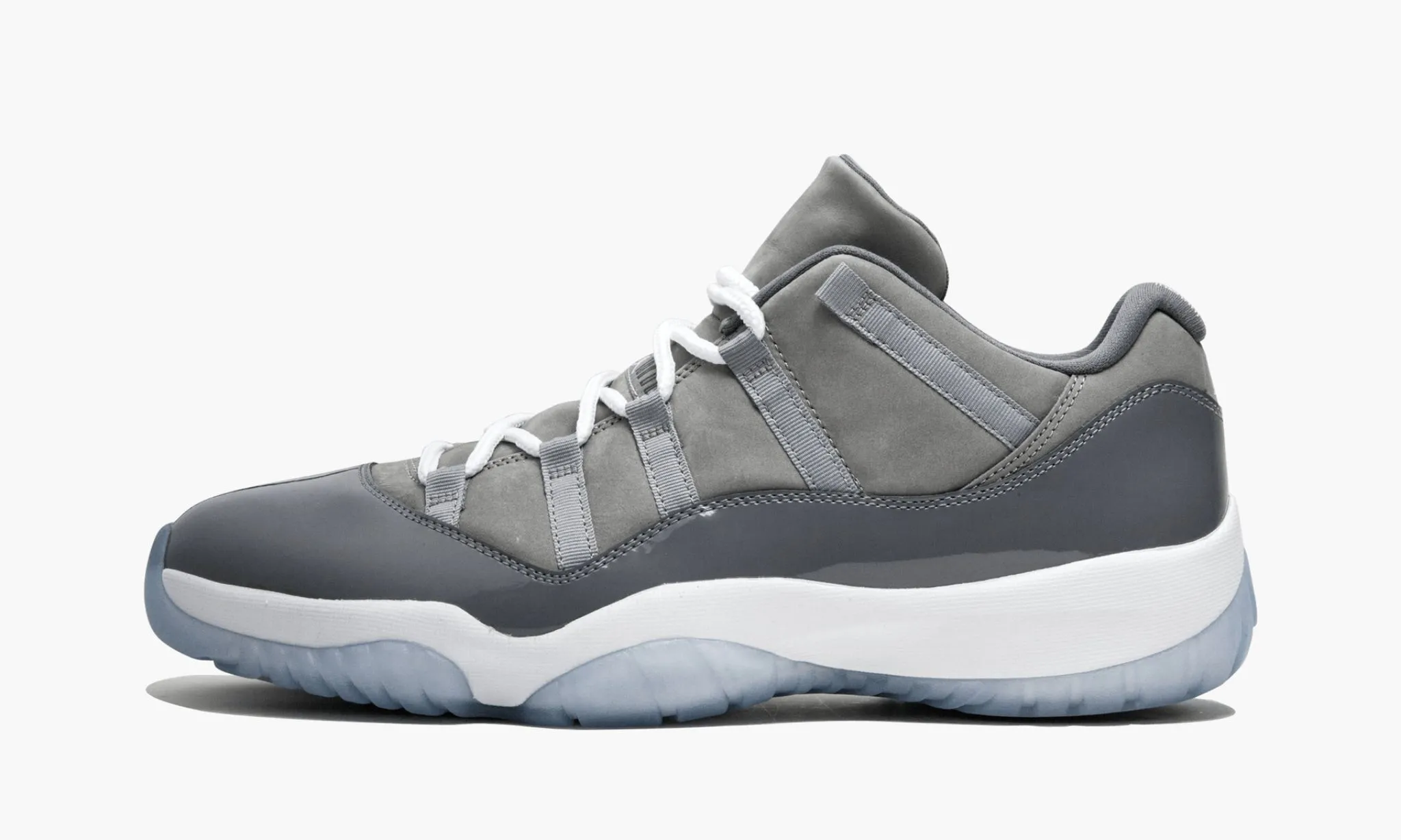 JORDAN 11 RETRO LOW Cool Grey - beetsneakers