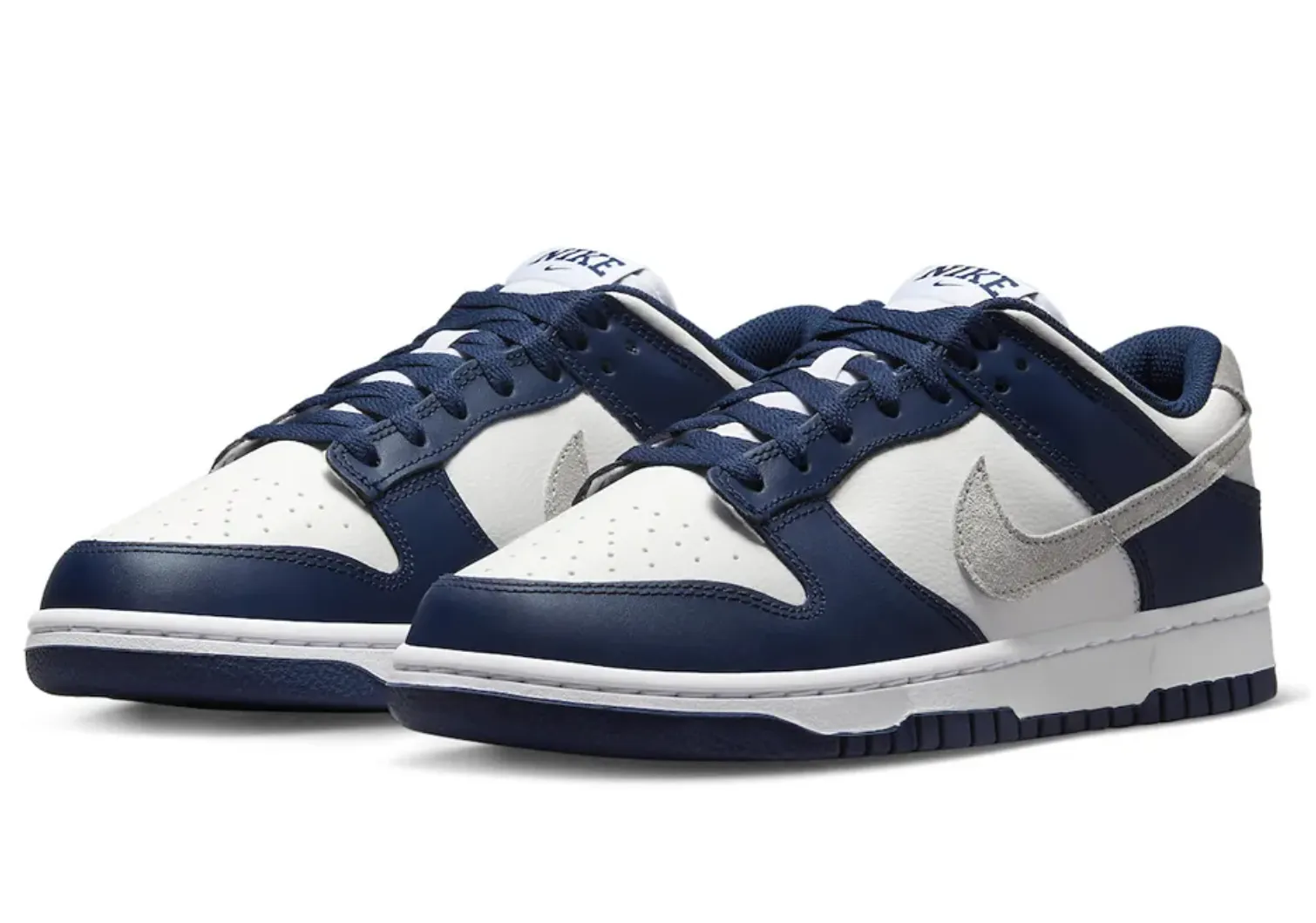 Nike Dunk Low Summit White Midnight Navy - beetsneakers