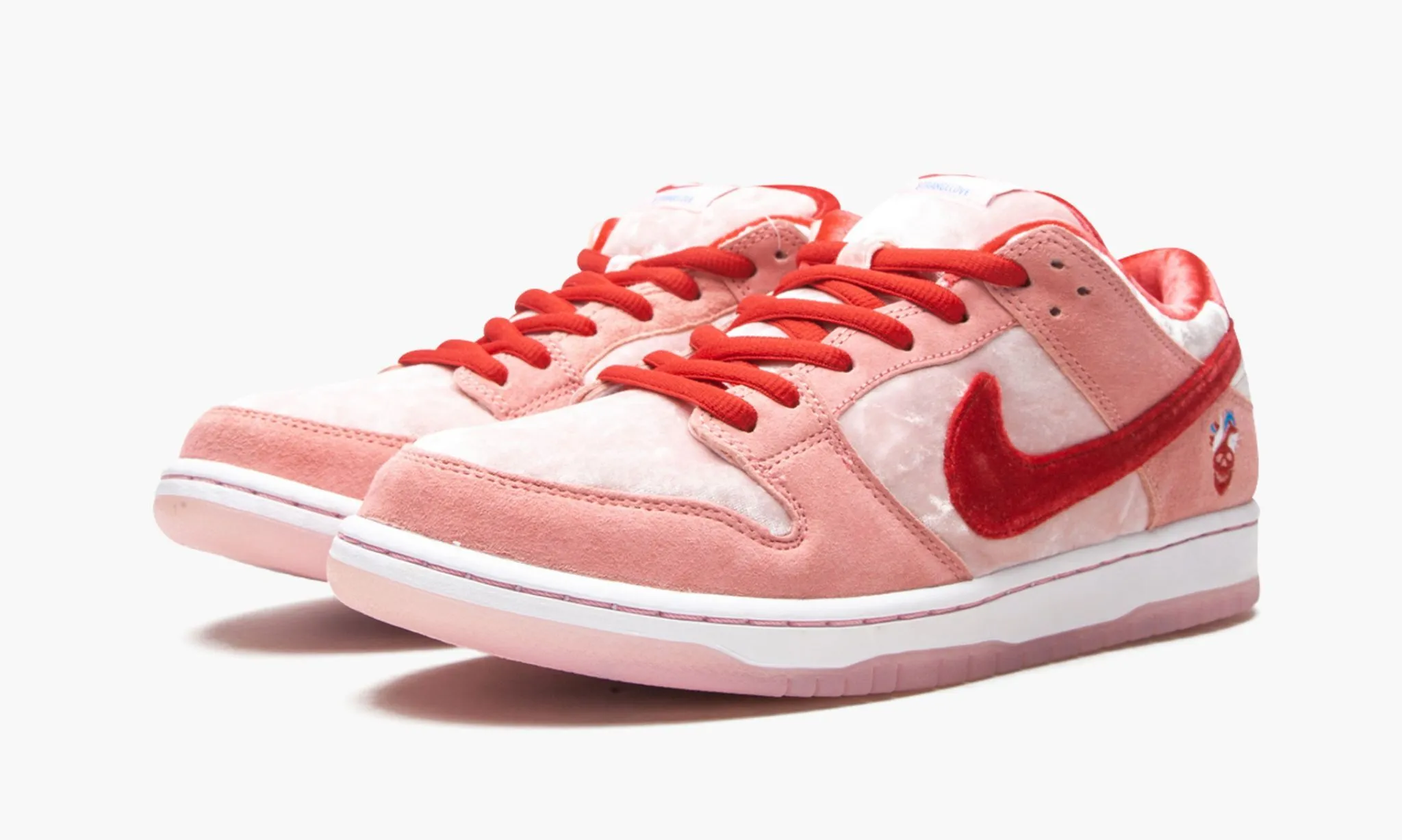 NIKE SB DUNK LOW Strange Love Special Box - beetsneakers