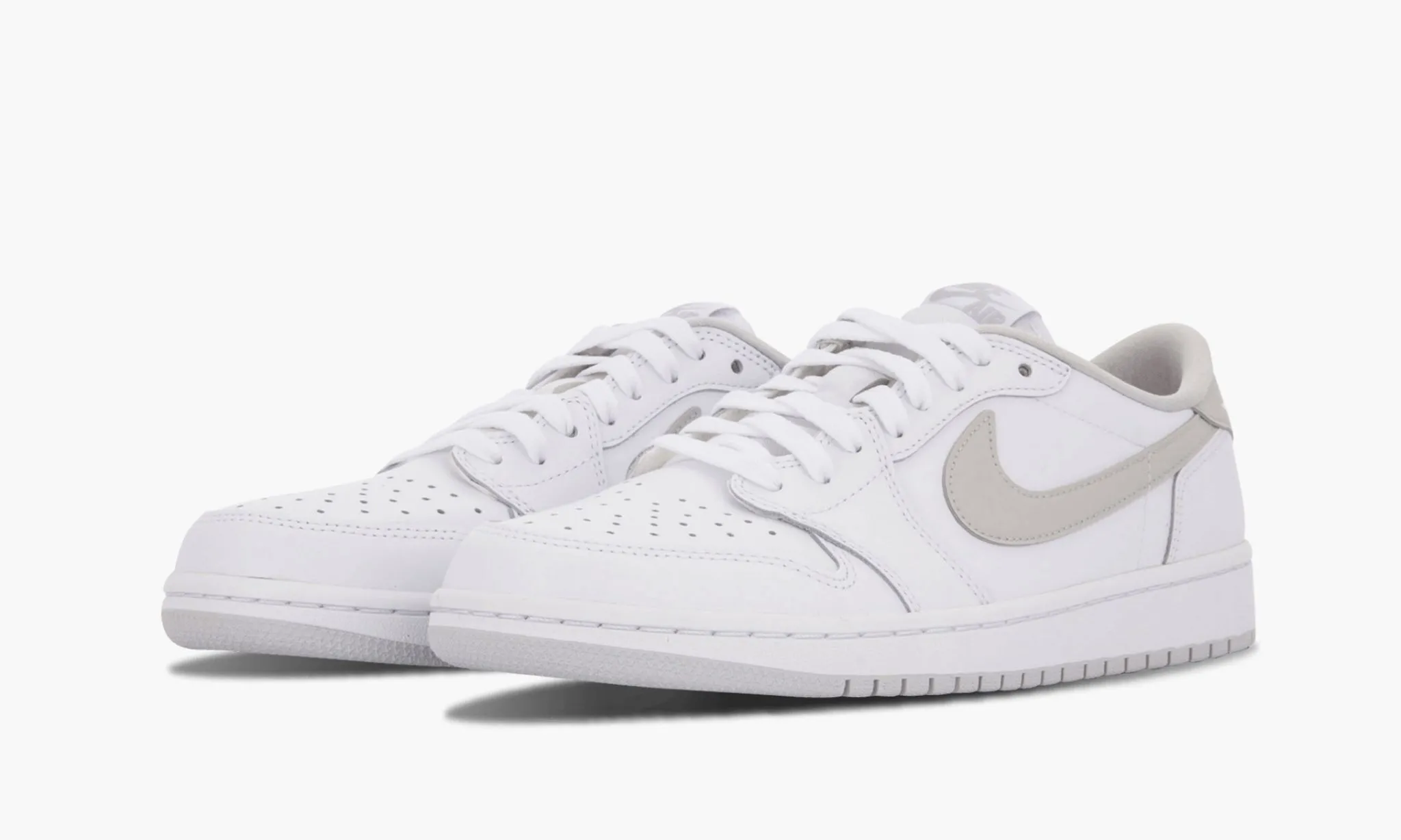 JORDAN 1 RETRO LOW OG White Neutral Grey - beetsneakers