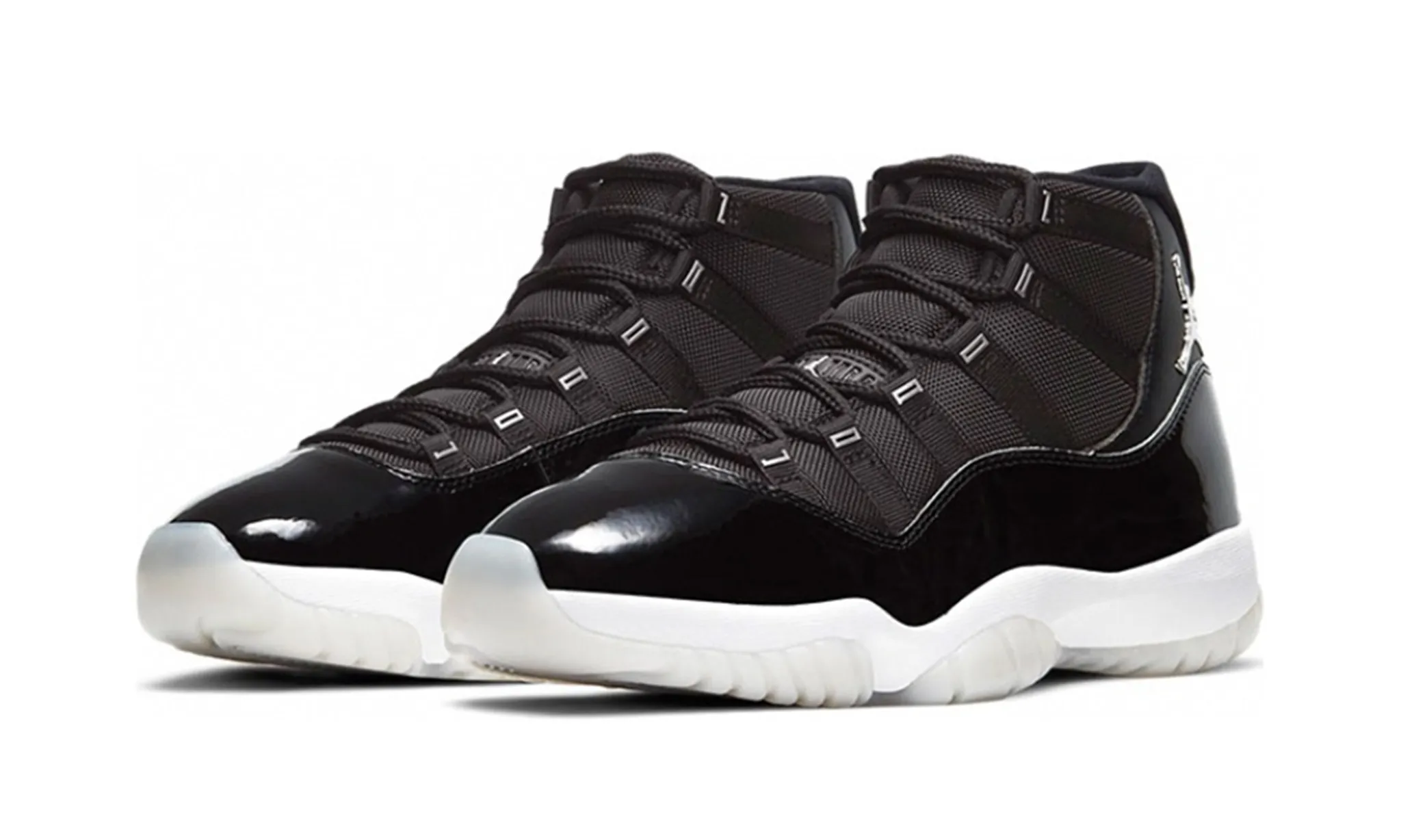 Jordan 11 Retro Jubilee - beetsneakers