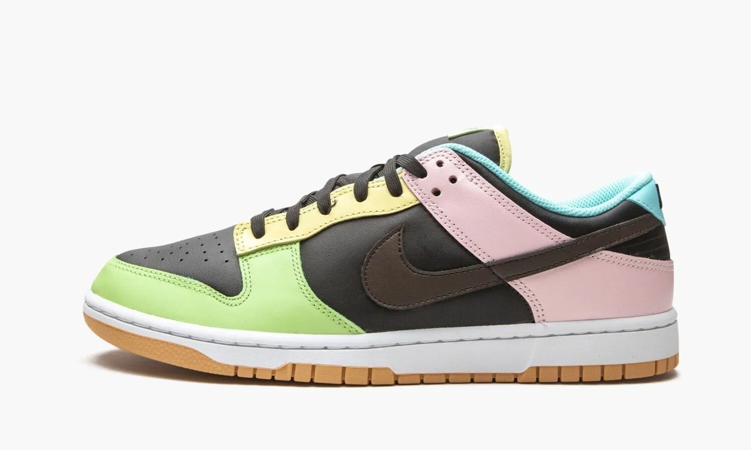 NIKE DUNK LOW SE Free 99 Black - beetsneakers