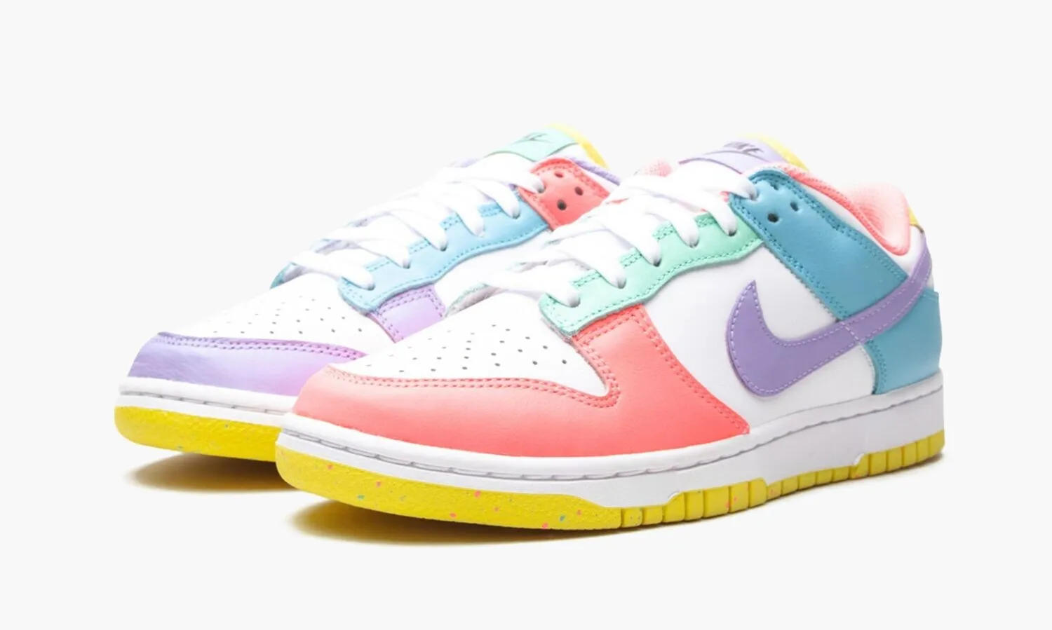 NIKE DUNK LOW SE Easter - beetsneakers