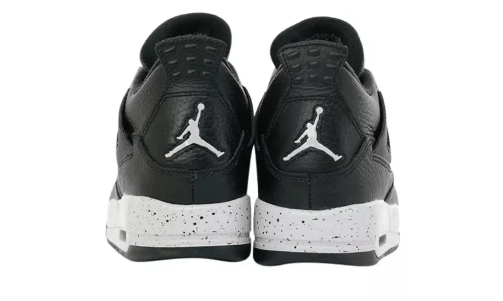 Jordan 4 Retro Oreo - beetsneakers