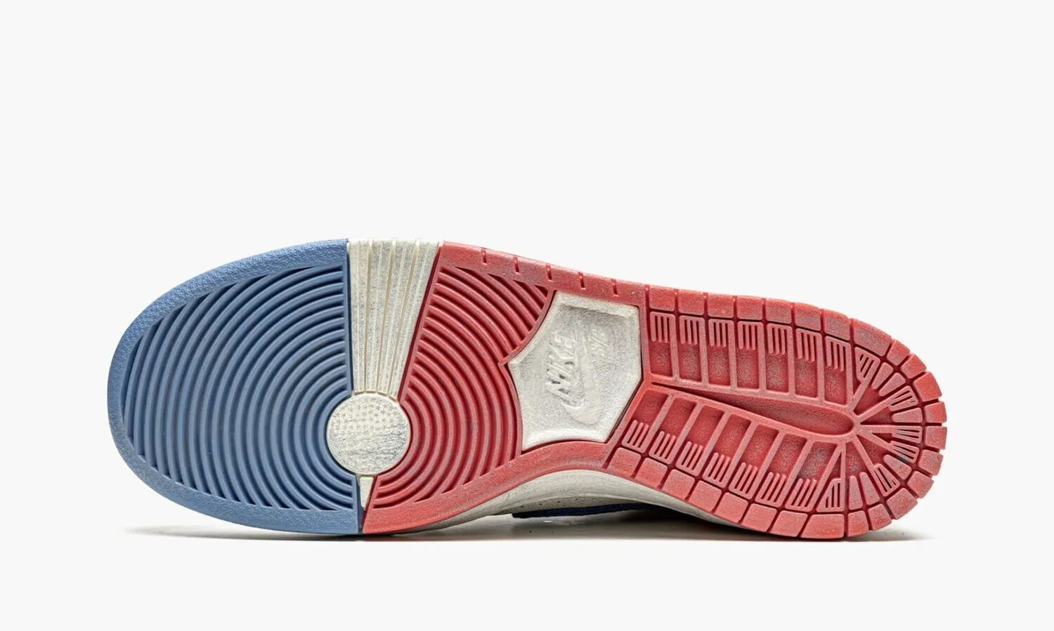 NIKE SB DUNK HIGH Ishod Wair x Magnus Walker - beetsneakers