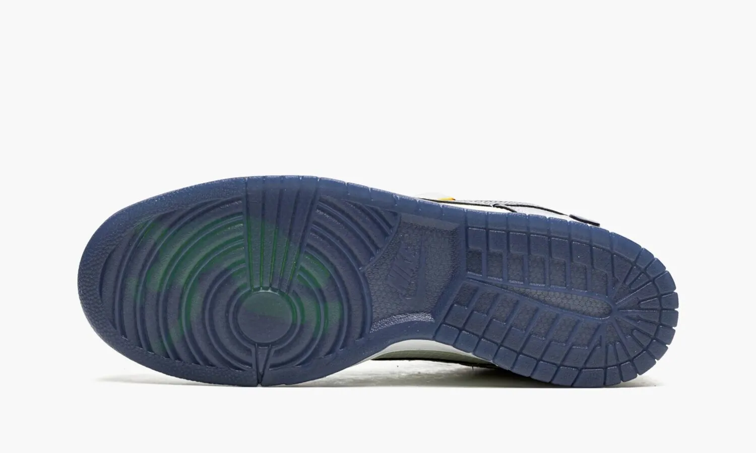 NIKE DUNK LOW Union Passport Pack Pistachio - beetsneakers