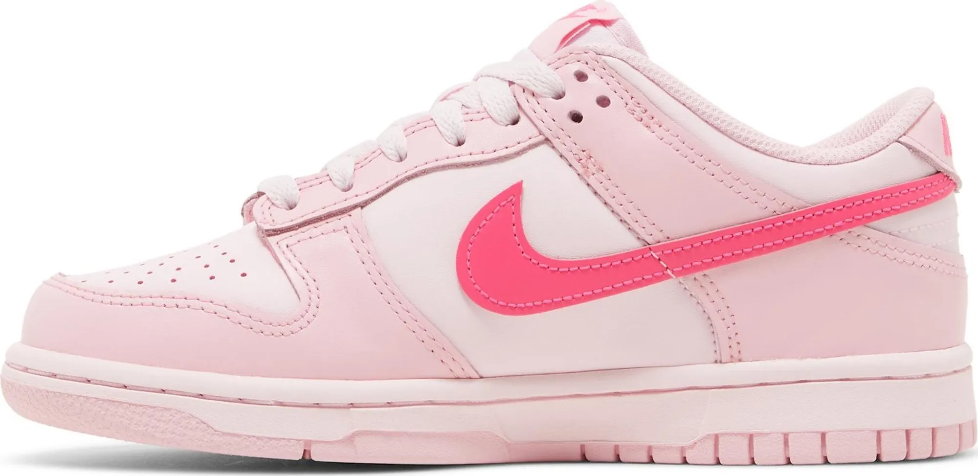 Nike Dunk Low Triple Pink (GS) - beetsneakers
