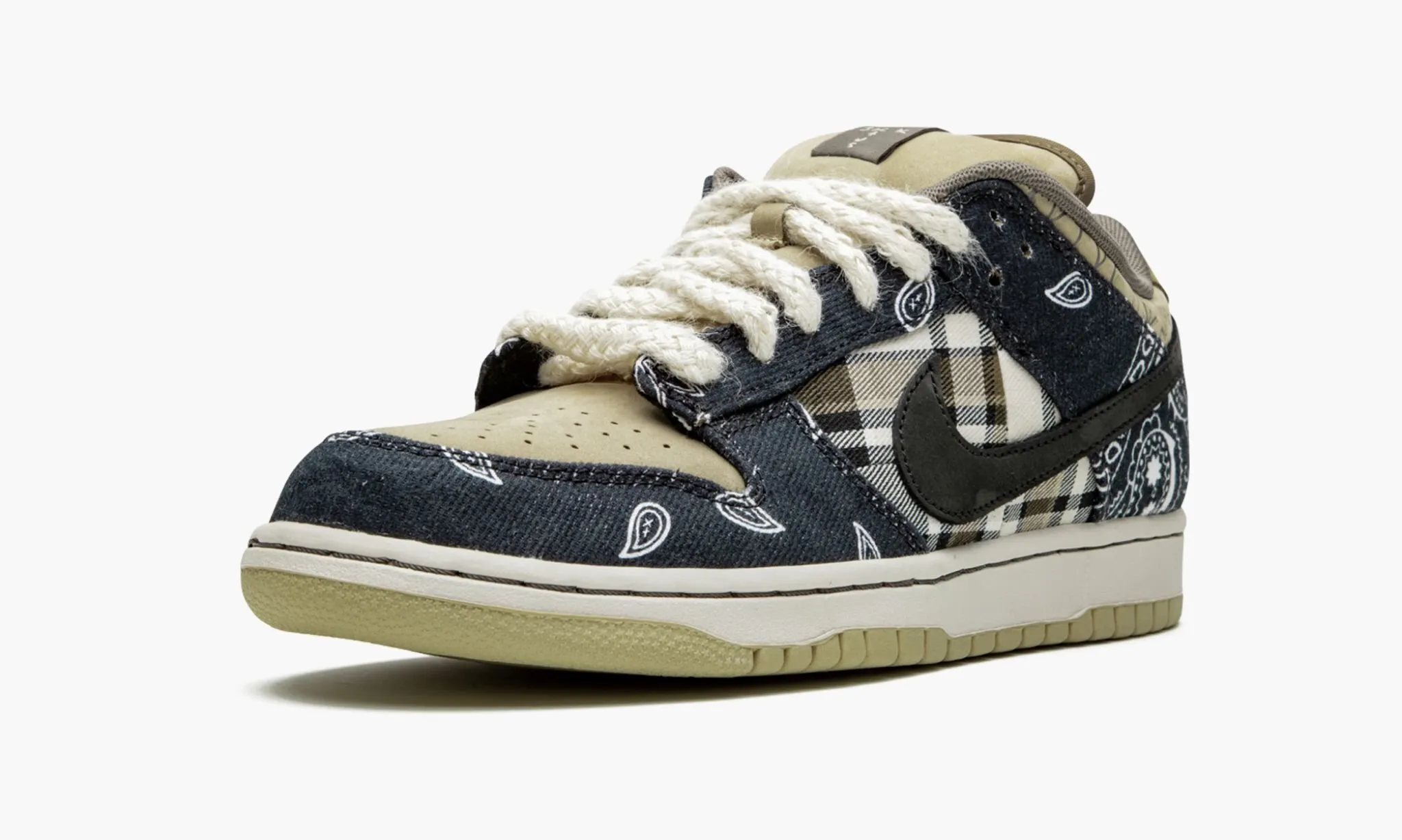 NIKE SB DUNK LOW Travis Scott - beetsneakers