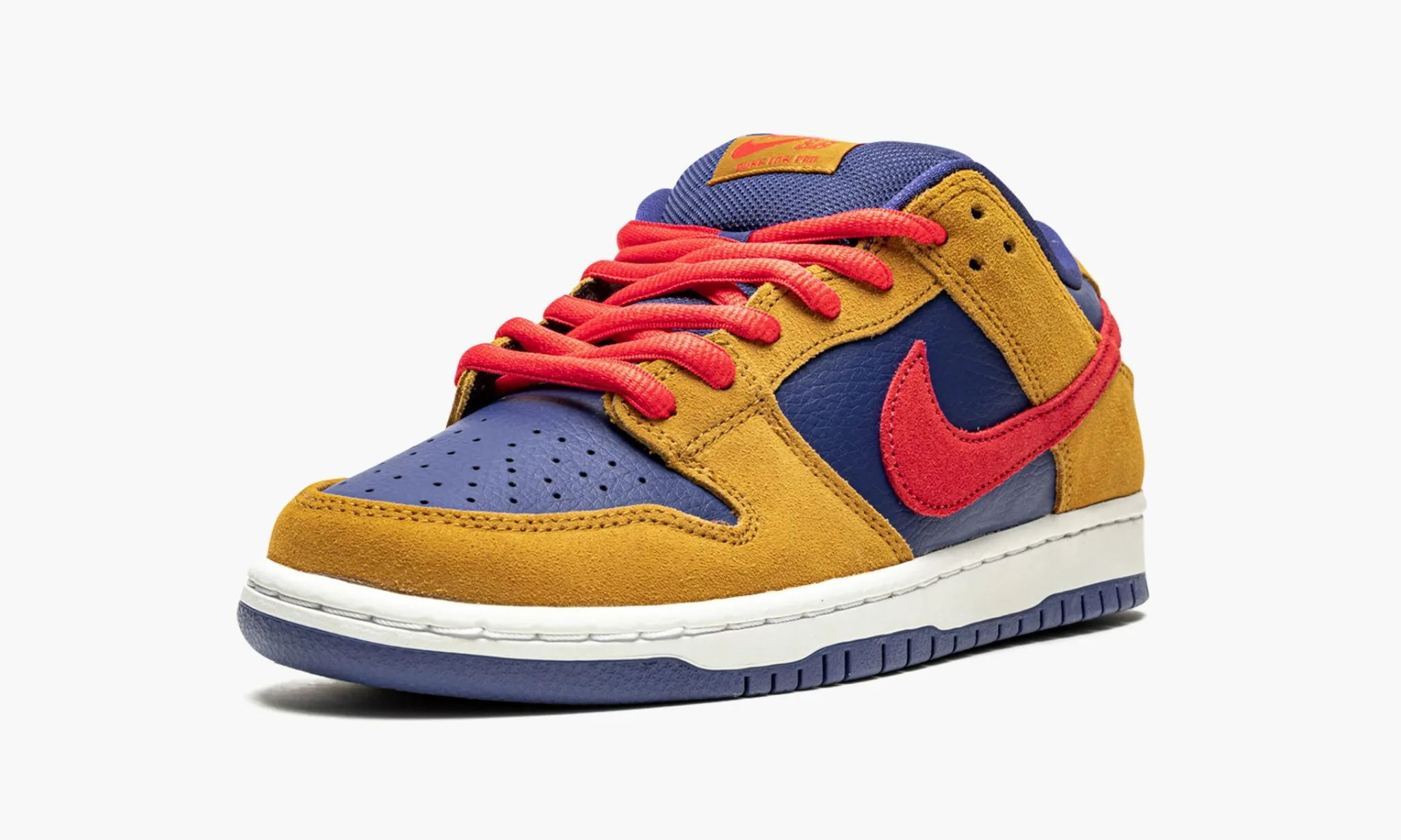 NIKE SB DUNK LOW PRO SNEAKERS - beetsneakers