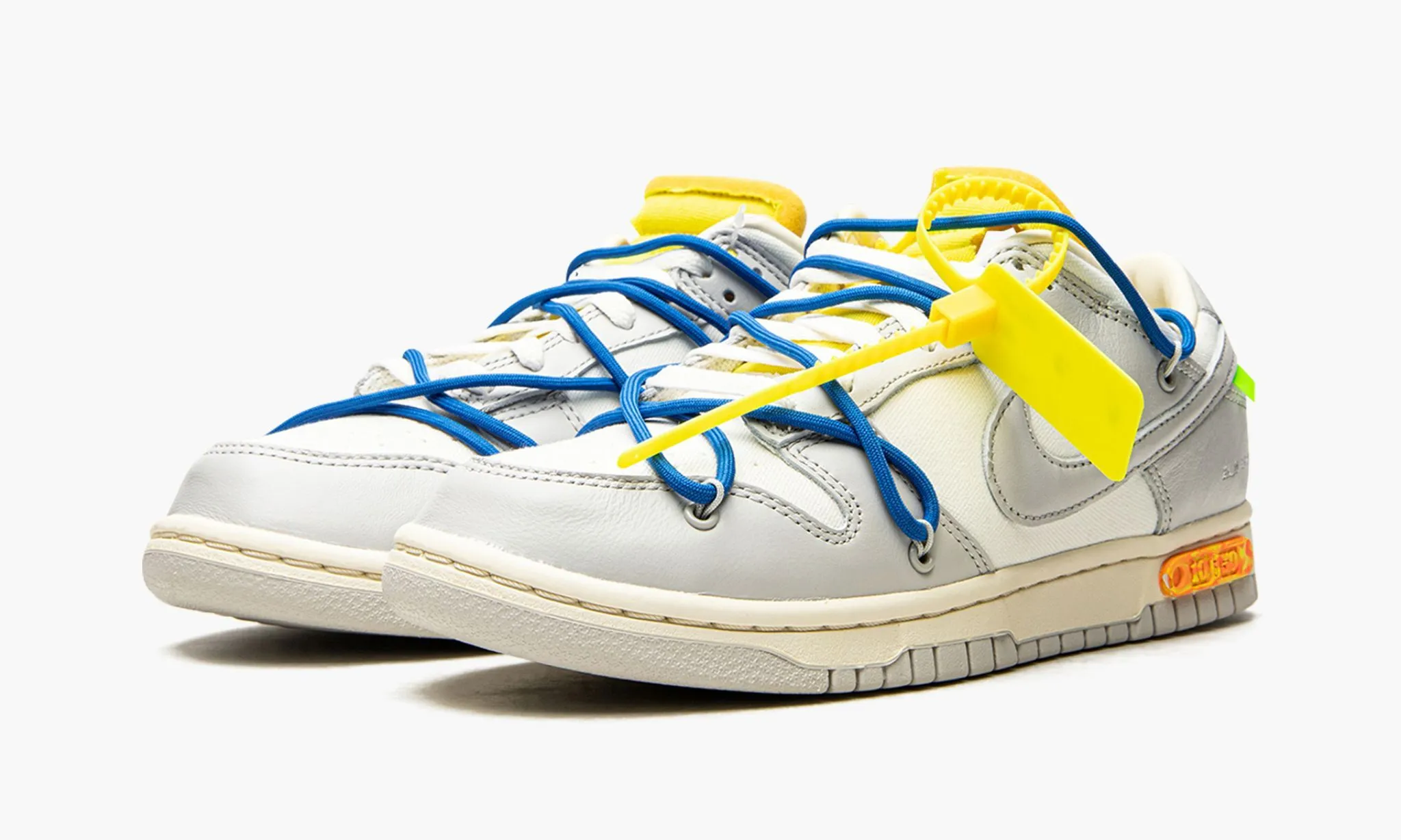 NIKE DUNK LOW OFF WHITE Lot 10 50 - beetsneakers