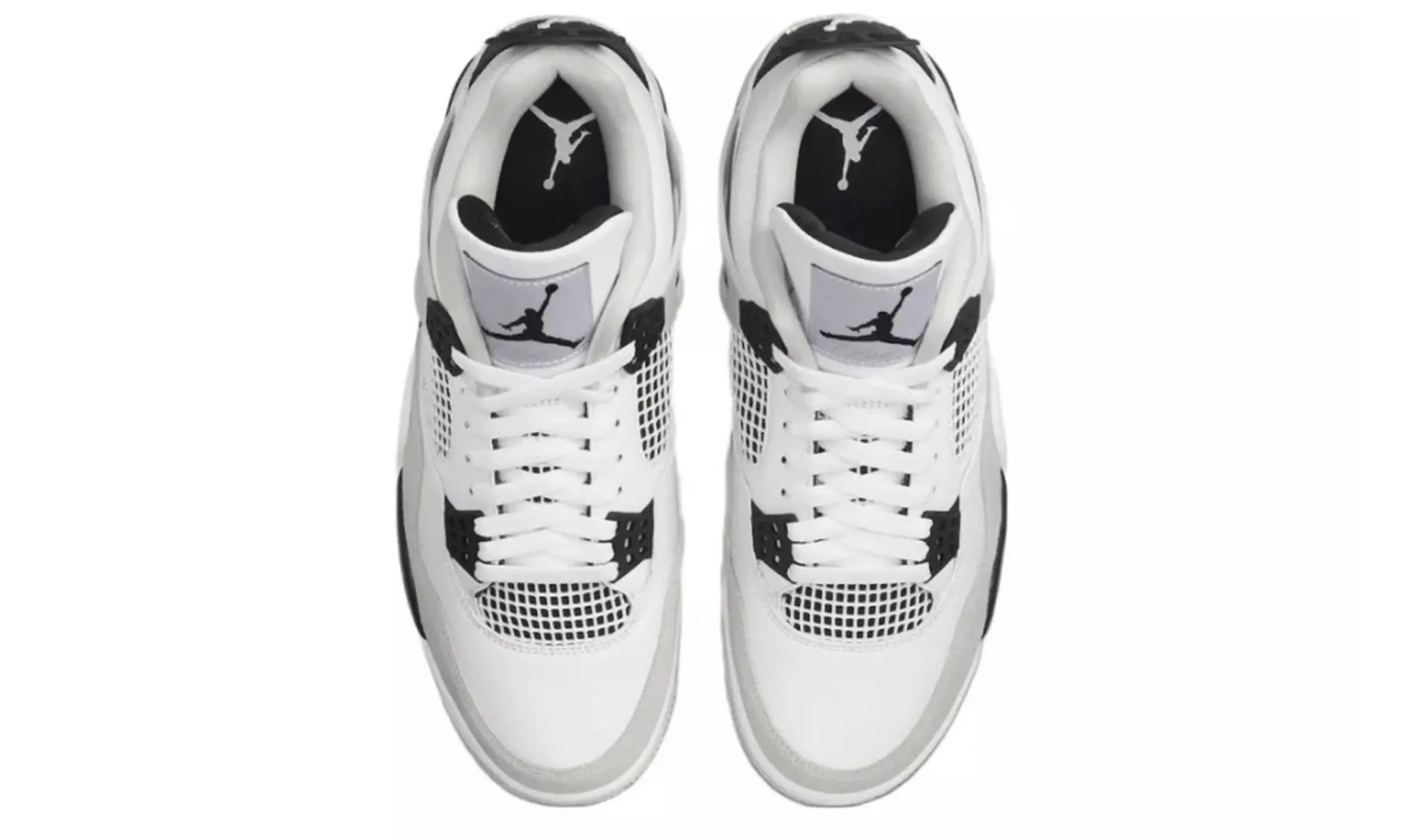 Jordan 4 Retro Military Black - beetsneakers