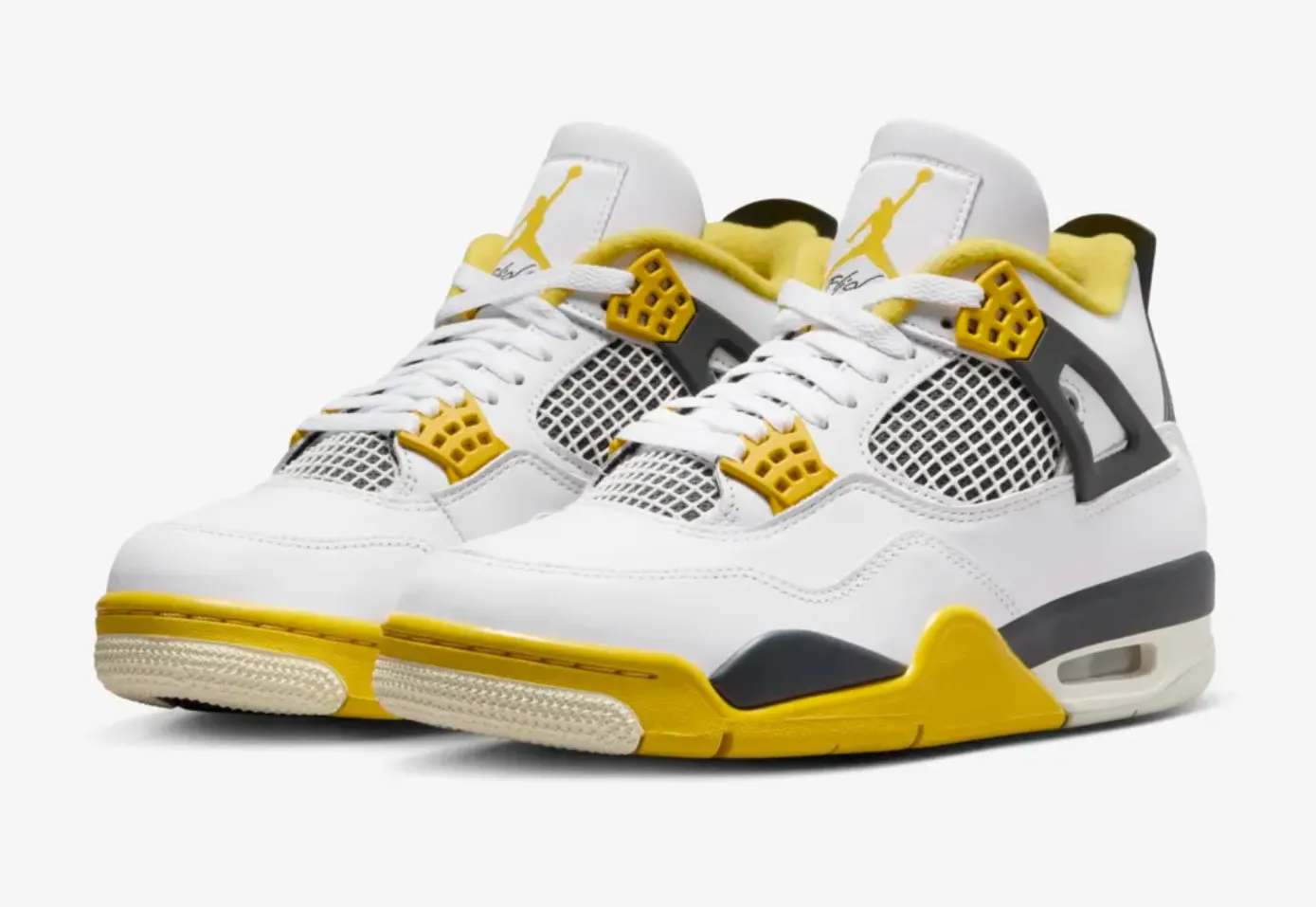 JORDAN 4 Retro 'Vivid Sulfur' - beetsneakers