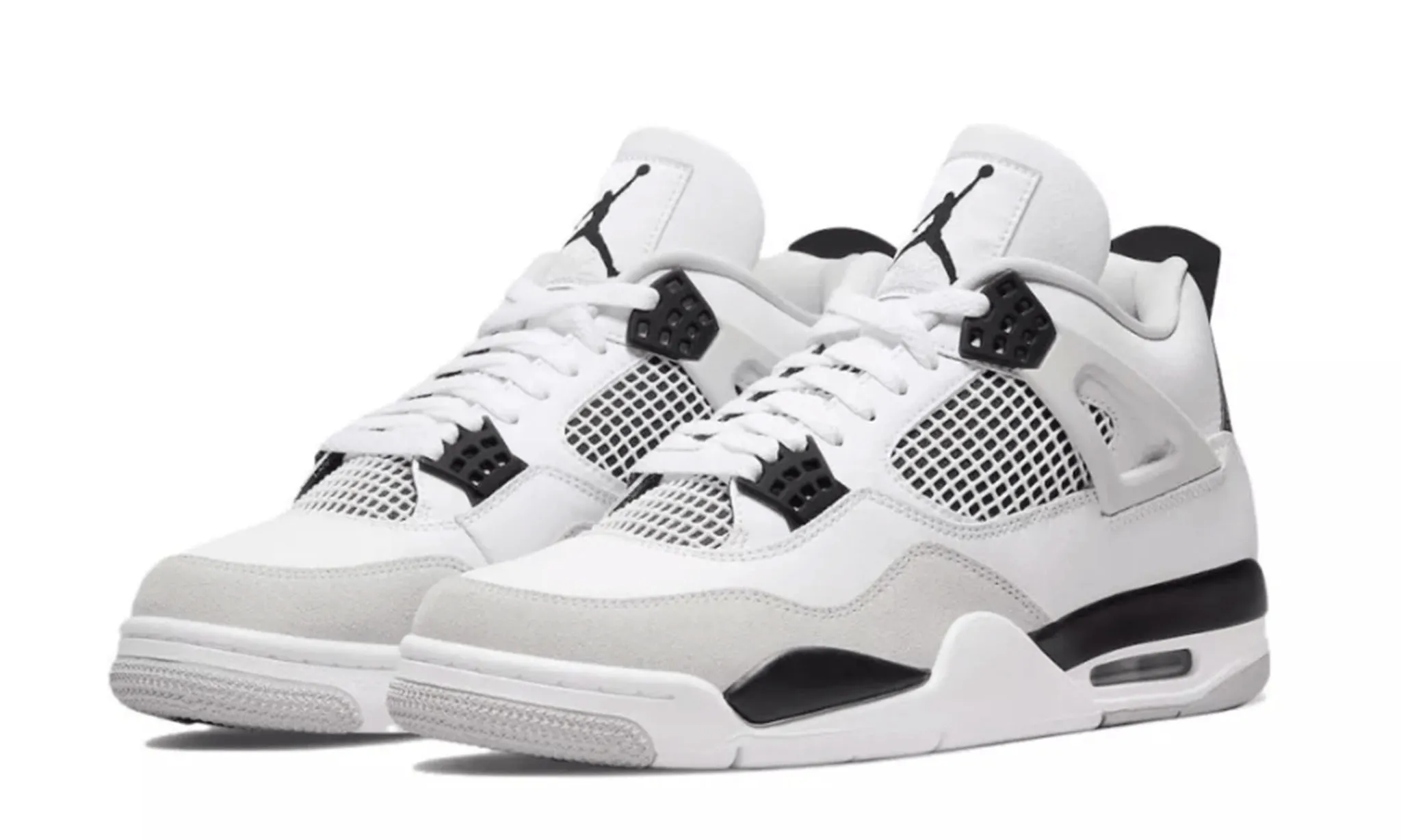 Jordan 4 Retro Military Black - beetsneakers