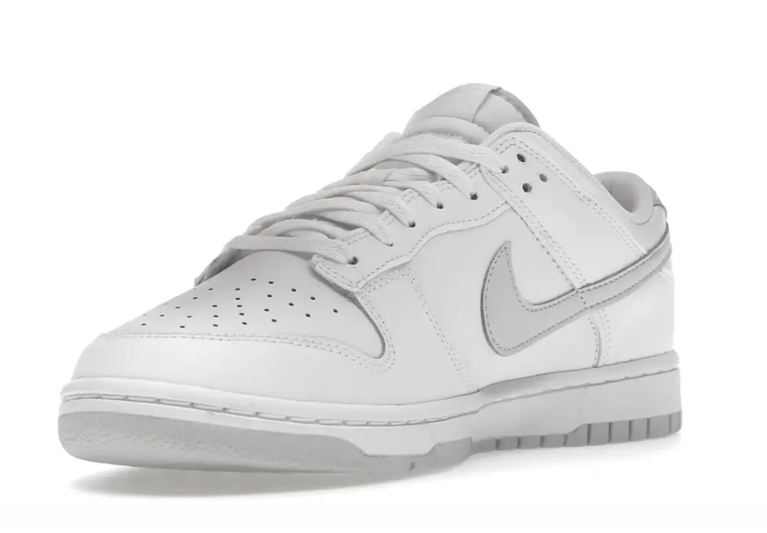 Nike Dunk Low Retro White Pure Platinum - beetsneakers