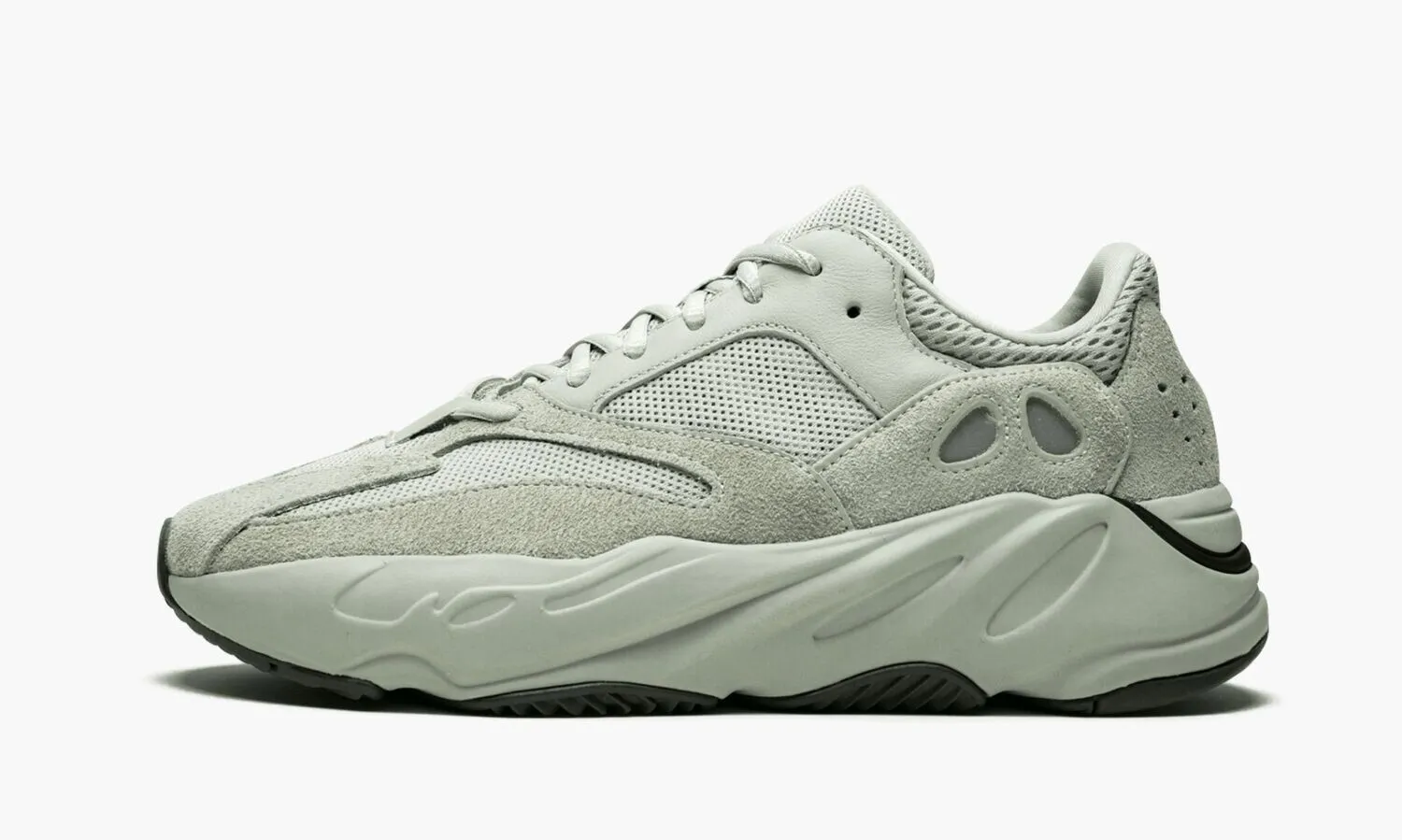 YEEZY BOOST 700 Salt - beetsneakers