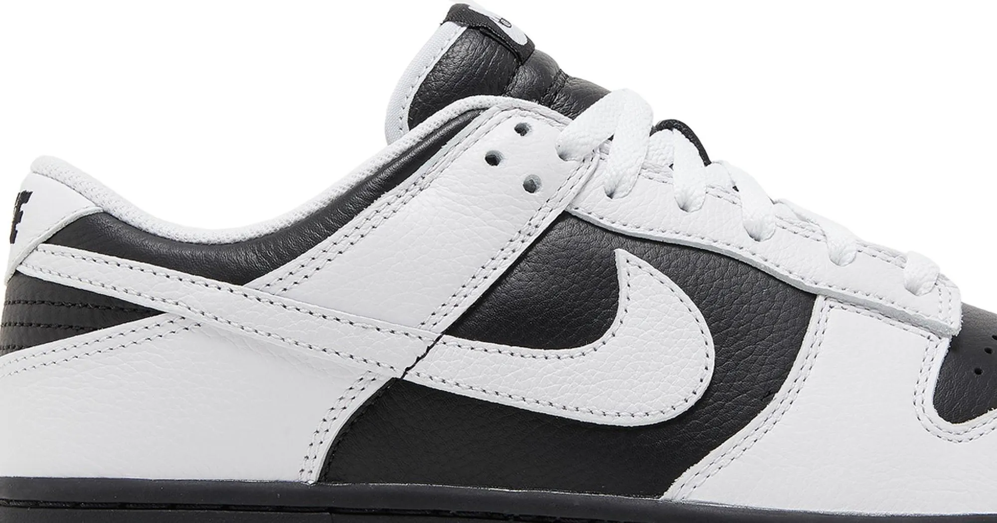 Nike Dunk Low Reverse Panda - beetsneakers