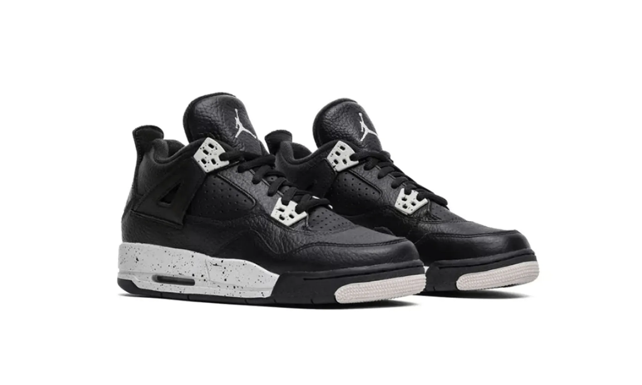 Jordan 4 Retro Oreo - beetsneakers