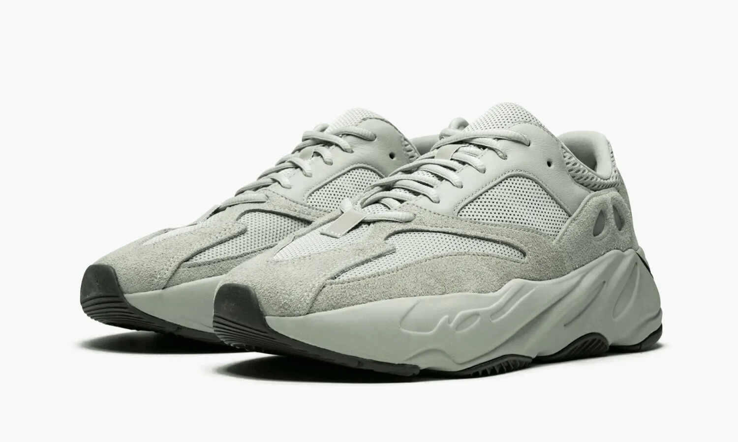 YEEZY BOOST 700 Salt - beetsneakers