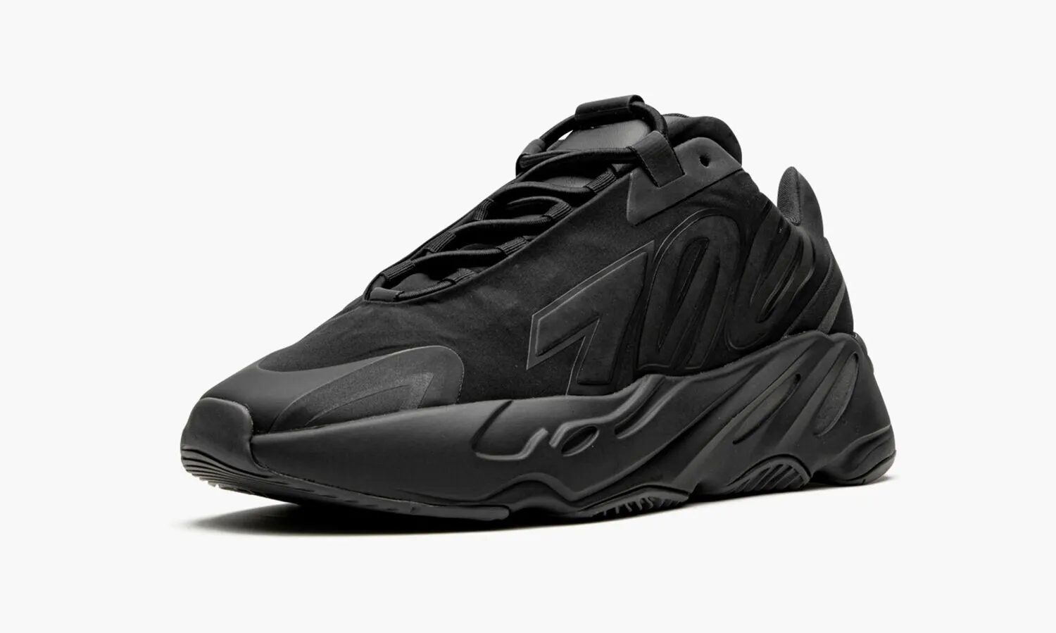 YEEZY BOOST 700 MNVN Triple Black - beetsneakers