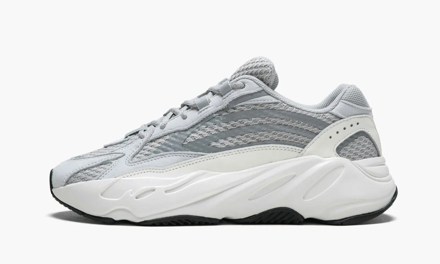 YEEZY BOOST 700 V2 Static - beetsneakers