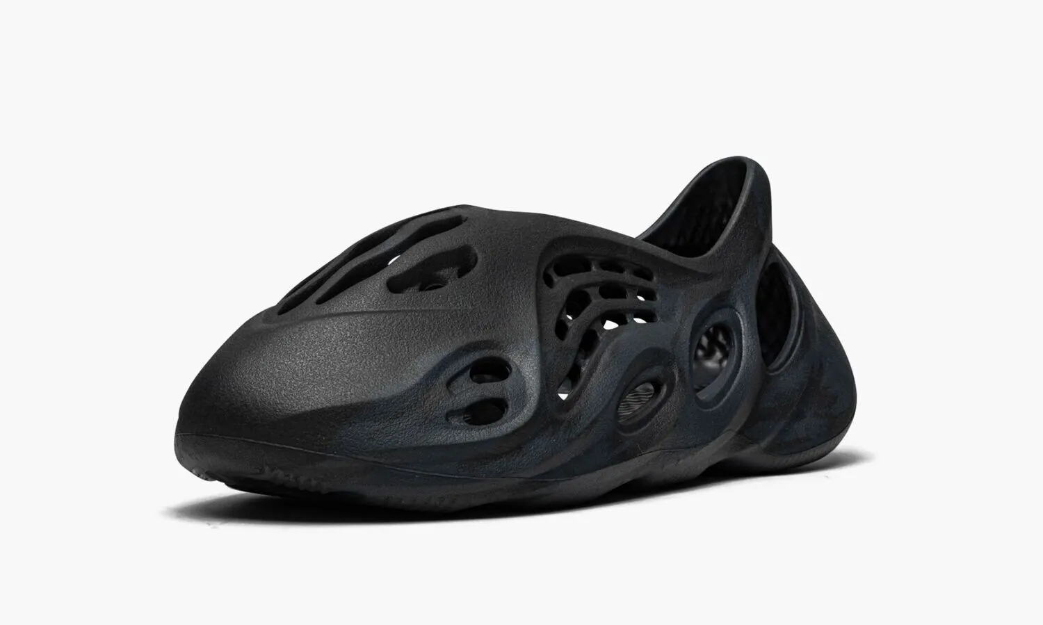 YEEZY FOAM RUNNER Onyx - beetsneakers