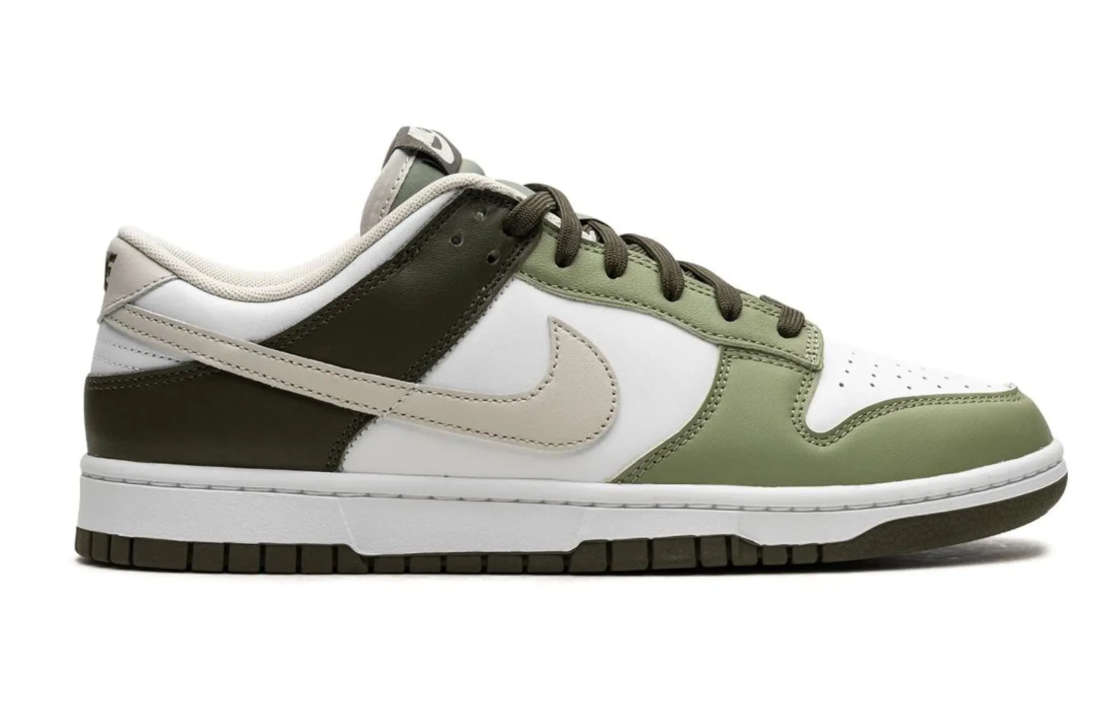 Nike Dunk Low Oil Green - beetsneakers