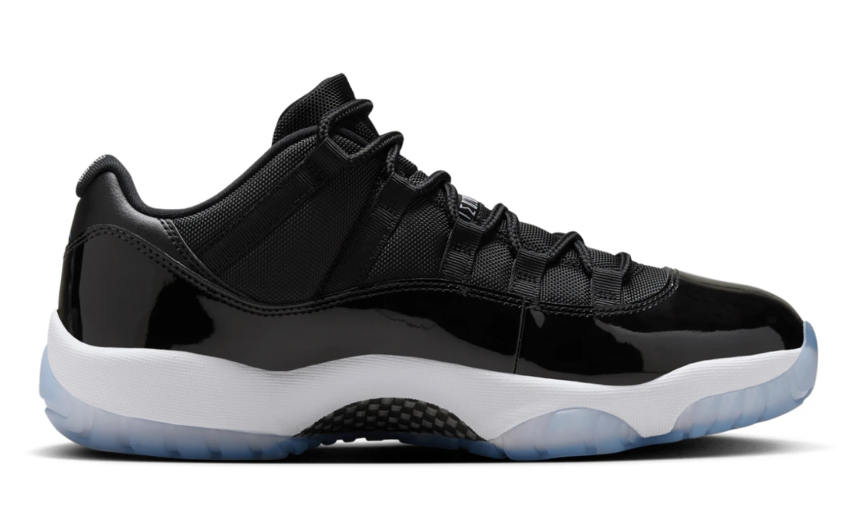 JORDAN 11 RETRO LOW Space Jam - beetsneakers