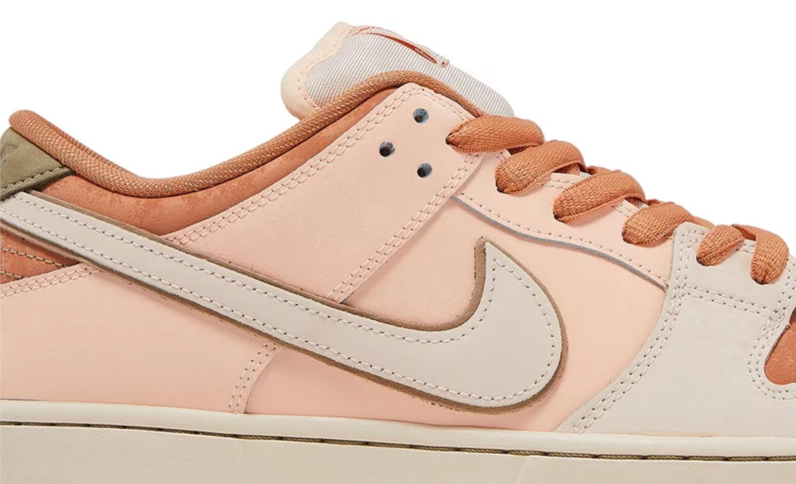 Nike SB Dunk Low Trocadéro Gardens - beetsneakers