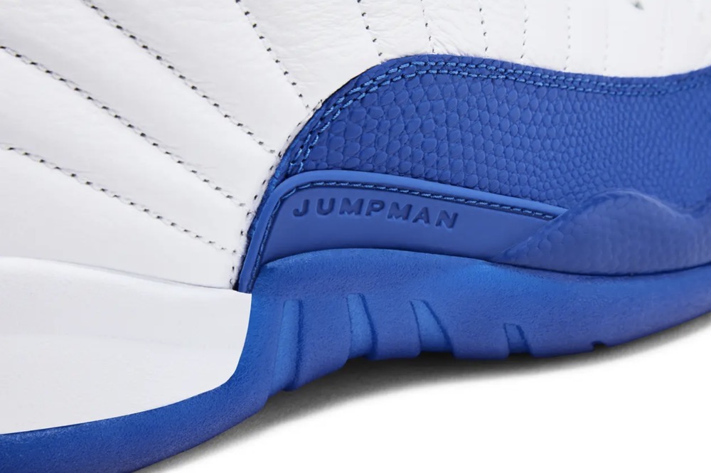 Jordan 12 retro Blueberry - beetsneakers