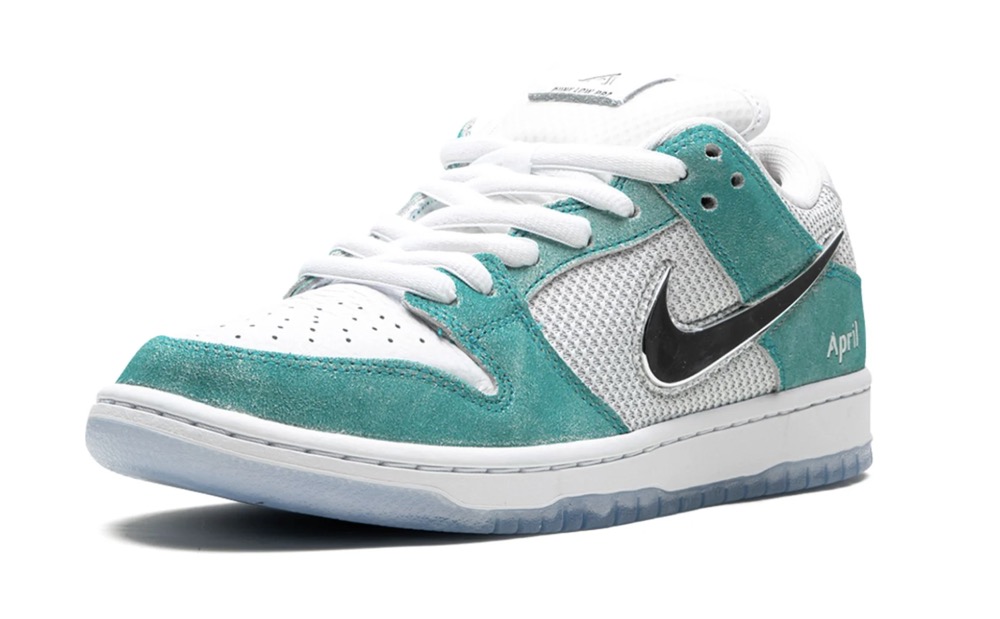 April Skateboards x Nike Dunk Low SB Turbo Green - beetsneakers