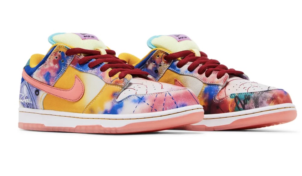 Nike Dunk Low SB Futura Laboratories Sunblush(Friends and Family) - beetsneakers